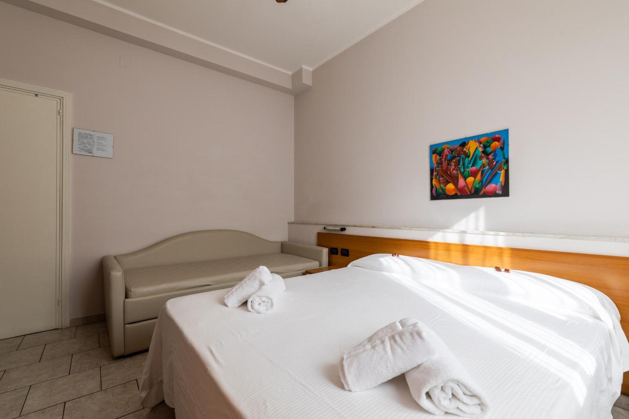 Hotel Santa Maria Finale Ligure Exterior photo